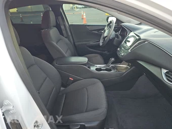 2020 Chevrolet Malibu LS 1FL – miniatura 8