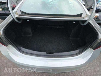 2020 Chevrolet Malibu LS 1FL – miniatura 14