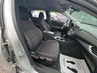 2020 Chevrolet Malibu LS 1FL – miniatura 18