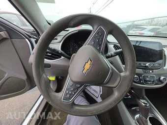 2020 Chevrolet Malibu LS 1FL – miniatura 10