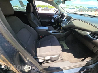 2020 Chevrolet Malibu LS 1LS – miniatura 8
