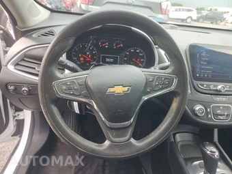 2020 Chevrolet Malibu LS 1LS – miniatura 10