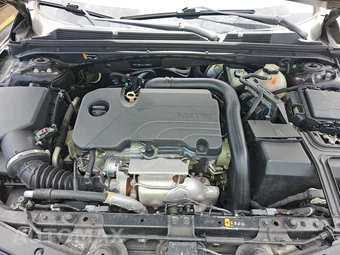 2020 Chevrolet Malibu LS 1LS – miniatura 15