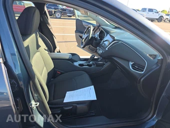 2020 Chevrolet Malibu LT 1LT – miniatura 8