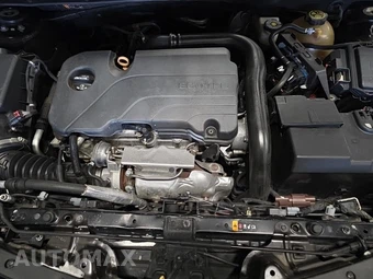 2020 Chevrolet Malibu LT 1LT – miniatura 7