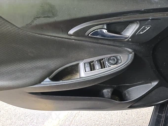 2020 Chevrolet Malibu LT 1LT – miniatura 9