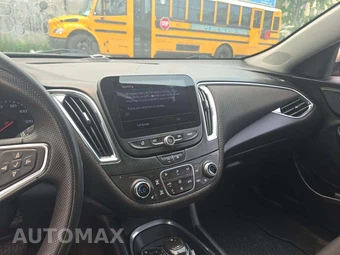 2020 Chevrolet Malibu LT 1LT – miniatura 10