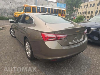 2020 Chevrolet Malibu LT 1LT – miniatura 2
