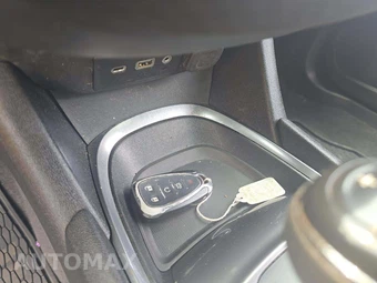 2020 Chevrolet Malibu LT 1LT – miniatura 8