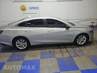 2020 Chevrolet Malibu LT 1LT – miniatura 4