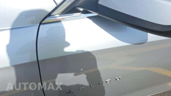 2020 Chevrolet Malibu LT 1LT – miniatura 23