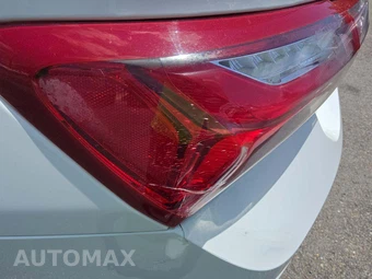 2020 Chevrolet Malibu LT 1LT – miniatura 23