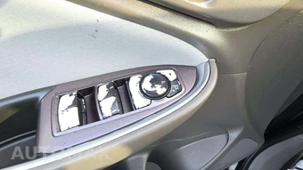 2020 Chevrolet Malibu LT 1LT – miniatura 46