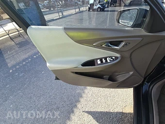 2020 Chevrolet Malibu LT 1LT – miniatura 9