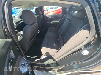 2020 Chevrolet Malibu LT 1LT – miniatura 13