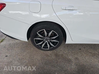 2020 Chevrolet Malibu RS 1SP – miniatura 25