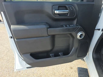 2020 Chevrolet Silverado 1500 Custom Crew Cab Short Bed 1CX - miniatura 9