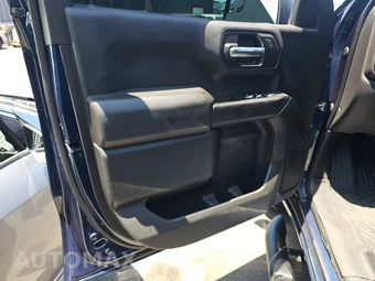 2020 Chevrolet Silverado 1500 Custom Crew Cab Short Bed 1CX - miniatura 9