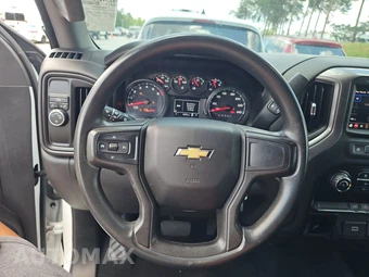 2020 Chevrolet Silverado 1500 Custom Crew Cab Short Bed 1CX - miniatura 10