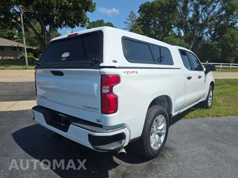 2020 Chevrolet Silverado 1500 Custom Extended Cab Medium Bed 1CX - miniatura 3