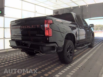 2020 Chevrolet Silverado 1500 Custom Trail Boss Crew Cab Short Bed 2CX - miniatura 4