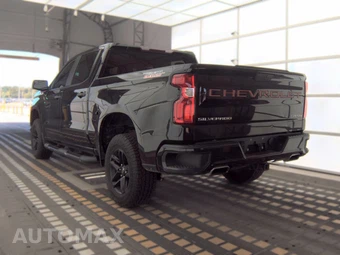 2020 Chevrolet Silverado 1500 Custom Trail Boss Crew Cab Short Bed 2CX - miniatura 6