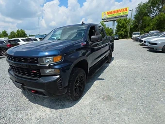 2020 Chevrolet Silverado 1500 Custom Trail Boss Crew Cab Short Bed 2CX