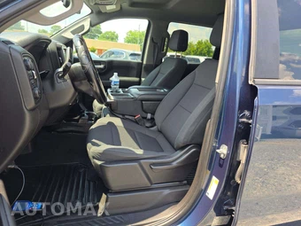 2020 Chevrolet Silverado 1500 Custom Trail Boss Crew Cab Short Bed 2CX - miniatura 3