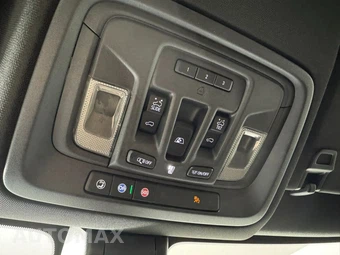 2020 Chevrolet Silverado 1500 High Country Crew Cab Medium Bed - miniatura 26