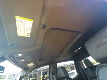 2020 Chevrolet Silverado 1500 High Country Crew Cab Medium Bed 3LZ - miniatura 17