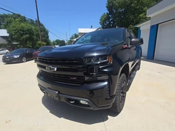 2020 Chevrolet Silverado 1500 LT Trail Boss Crew Cab Short Bed 2LT