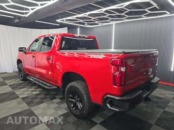 2020 Chevrolet Silverado 1500 LT Trail Boss Crew Cab Short Bed 2LT - miniatura 2