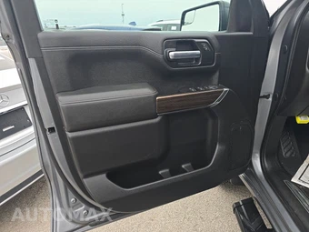 2020 Chevrolet Silverado 1500 LT Trail Boss Crew Cab Short Bed 2LT - miniatura 9