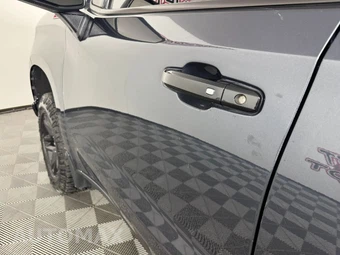 2020 Chevrolet Silverado 1500 LT Trail Boss Crew Cab Short Bed 2LT - miniatura 24