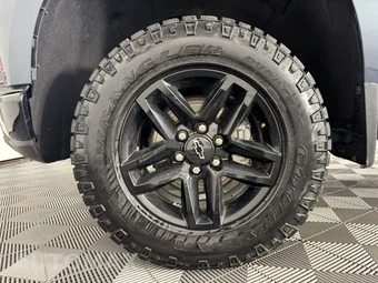 2020 Chevrolet Silverado 1500 LT Trail Boss Crew Cab Short Bed 2LT - miniatura 43