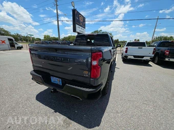 2020 Chevrolet Silverado 1500 LT Trail Boss Crew Cab Short Bed 2LT - miniatura 3