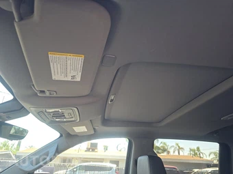 2020 Chevrolet Silverado 1500 LTZ Crew Cab Medium Bed 1LZ - miniatura 17