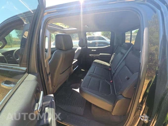 2020 Chevrolet Silverado 1500 LTZ Crew Cab Short Bed 1LZ - miniatura 10