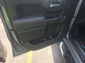 2020 Chevrolet Silverado 1500 LTZ Crew Cab Short Bed 1LZ - miniatura 9