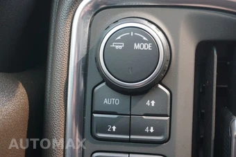 2020 Chevrolet Silverado 1500 LTZ Crew Cab Short Bed 1LZ - miniatura 39