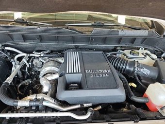 2020 Chevrolet Silverado 1500 LTZ Crew Cab Short Bed 1LZ - miniatura 15