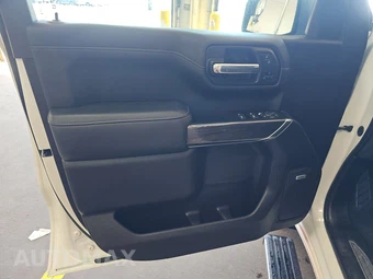 2020 Chevrolet Silverado 1500 LTZ Crew Cab Short Bed 1LZ - miniatura 9