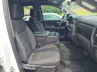 2020 Chevrolet Silverado 1500 RST Crew Cab Short Bed 1SP - miniatura 8