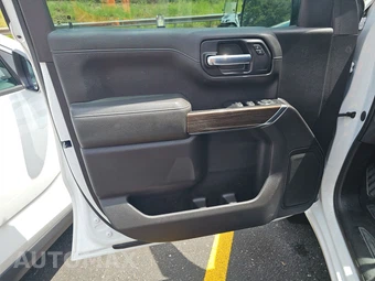 2020 Chevrolet Silverado 1500 RST Crew Cab Short Bed 1SP - miniatura 9