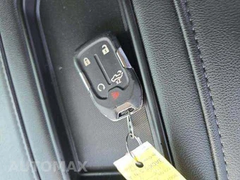 2020 Chevrolet Silverado 1500 RST Crew Cab Short Bed 1SP - miniatura 9