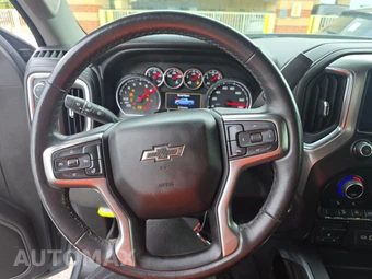 2020 Chevrolet Silverado 1500 RST Crew Cab Short Bed 1SP - miniatura 10