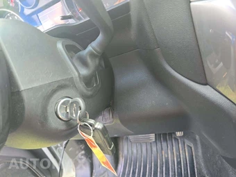 2020 Chevrolet Silverado 1500 WT Crew Cab Short Bed 1WT - miniatura 8