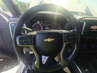 2020 Chevrolet Silverado 2500HD High Country Crew Cab Long Bed 3LZ - miniatura 10