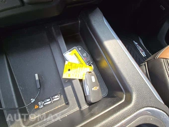 2020 Chevrolet Silverado 2500HD High Country Crew Cab Medium Bed - miniatura 8