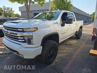 2020 Chevrolet Silverado 2500HD High Country Crew Cab Medium Bed 3LZ - samochód z USA z aukcji Manheim, oferta Kup Teraz w AUTOMAX